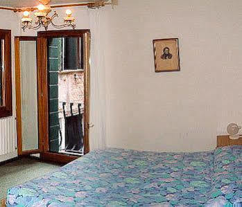Hotel Astoria Венеция Екстериор снимка
